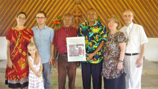 Ehepaar Cramer, Beka Kosieng, William Sugoho, Karin und Hans Gerner