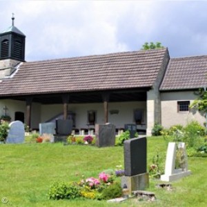 halboffene Friedhofskapelle in Dürrnbuch